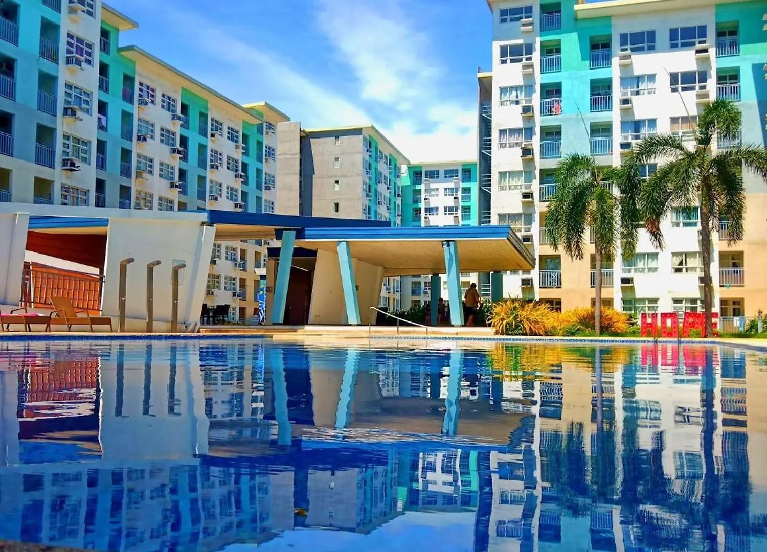 Seawind Condominium By Damosa Land Near Airport Davao City Appart hôtel