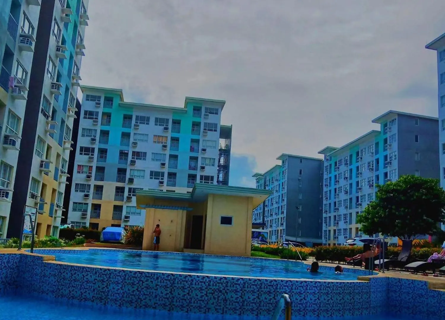 Seawind Condominium By Damosa Land Near Airport Davao Филиппины