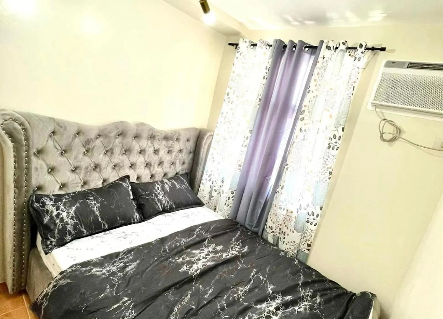 Апарт-отель Seawind Condominium By Damosa Land Near Airport Davao