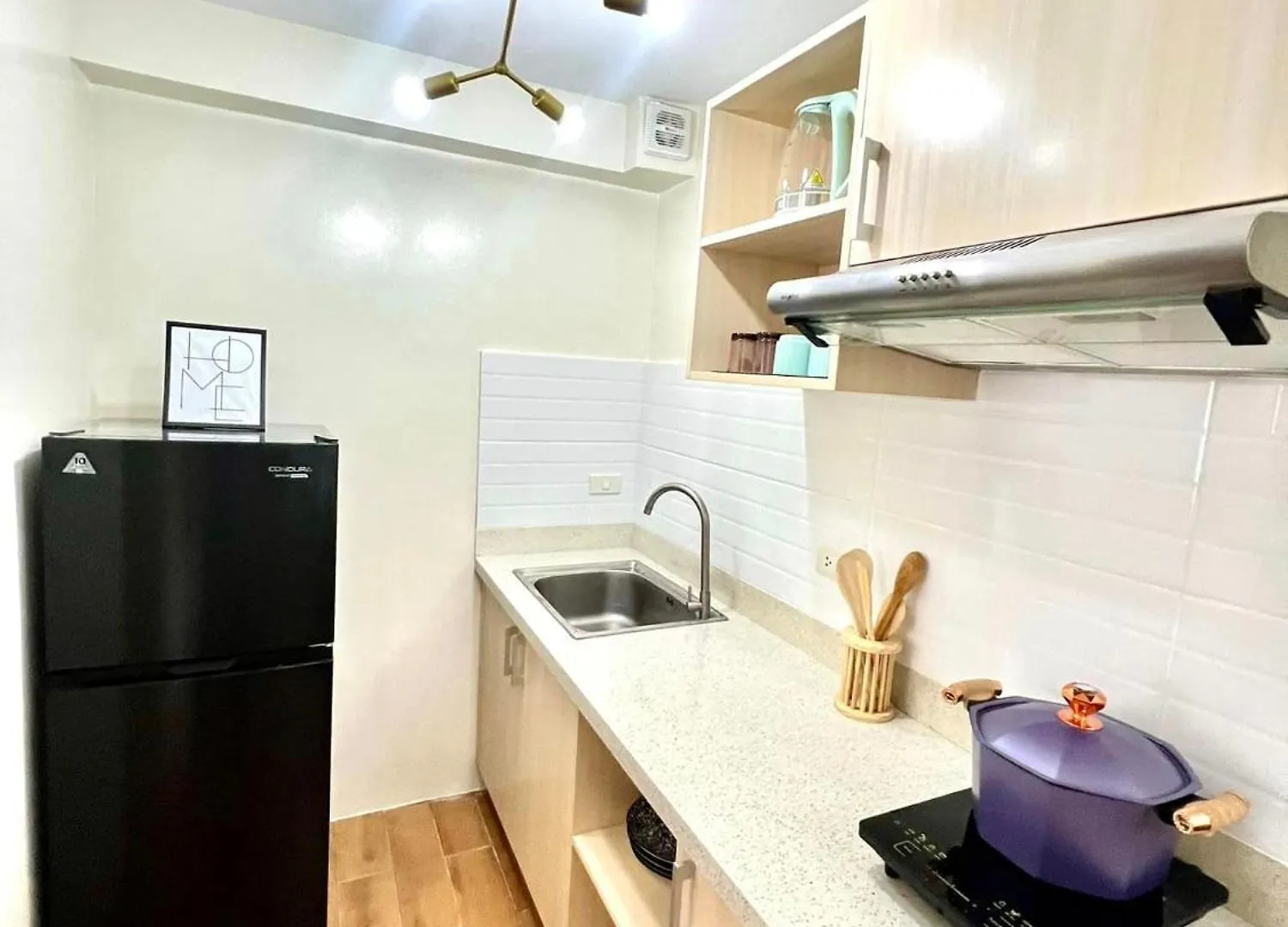 Seawind Condominium By Damosa Land Near Airport Davao